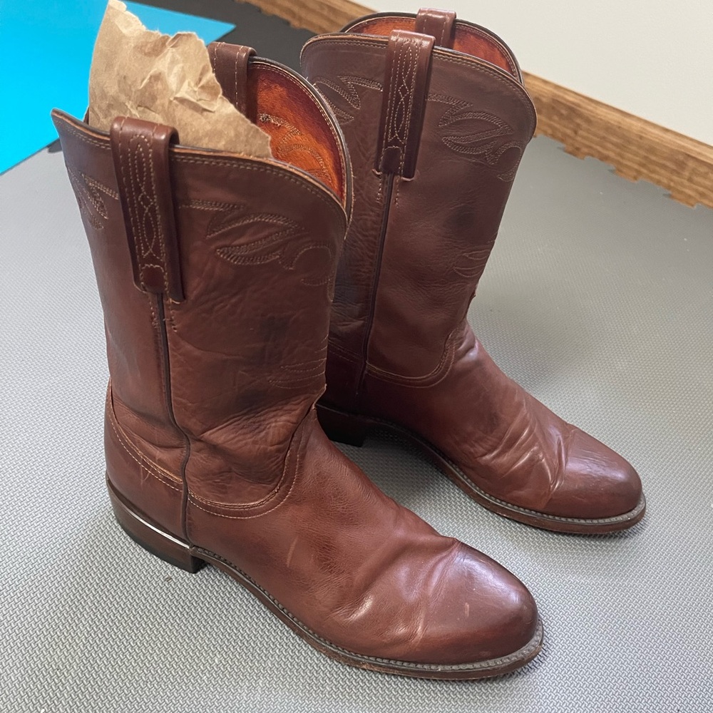 Lucchese Roper Round Toe Boots - Picture 5 of 16
